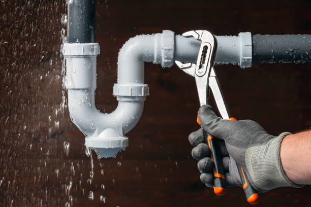 Professional Emergency Plumber technician working in Middle Falls, NY